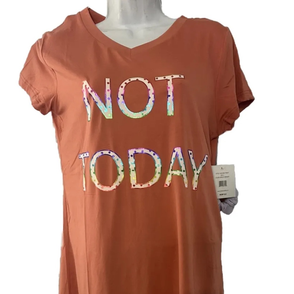 FRENCH AFFAIR Women's NWT Sleepshirt  Nightgown Size Medium